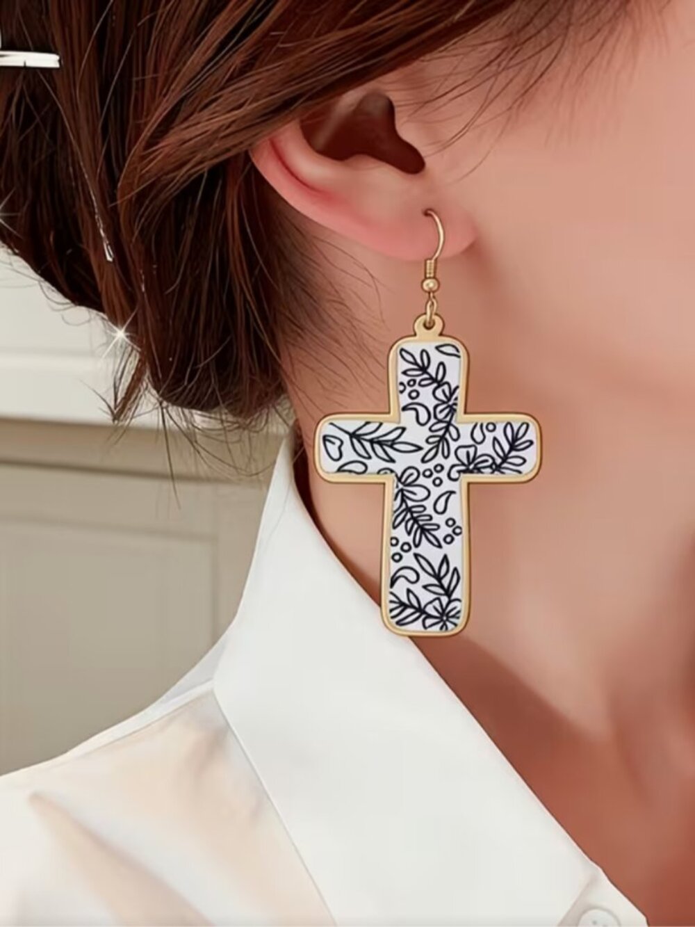 NEW Blue and White Floral Gold Cross Chunky Acrylic Statement Earrings